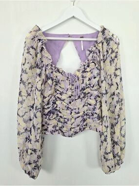 Free People Women’s Size Medium Floral Ruched Long Sleeve Top / Blouse